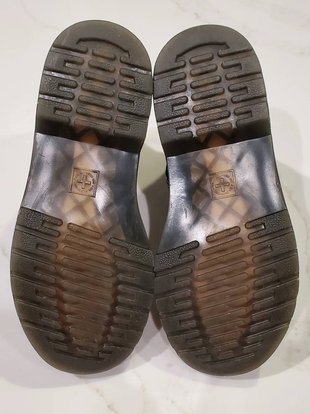 Dr. Martens Kid's Sparkle Ray Black Boots Sz. 3 Iridescent 1460 Rainbow EUC